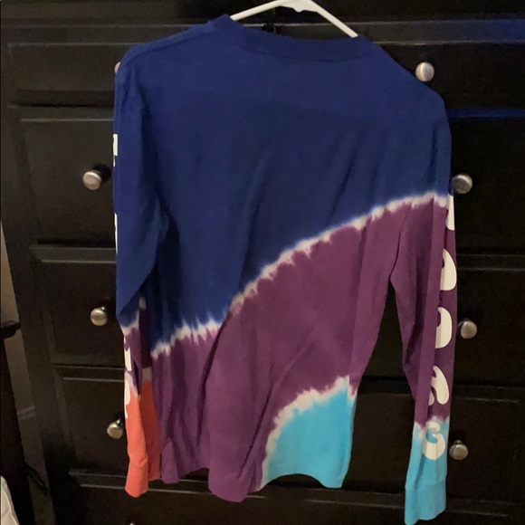 AE T Shirt - Picture 2 of 2